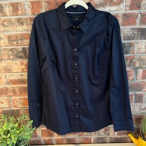 Banana Republic navy tailored fit blouse